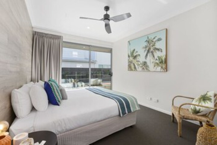 Room 15 of 22