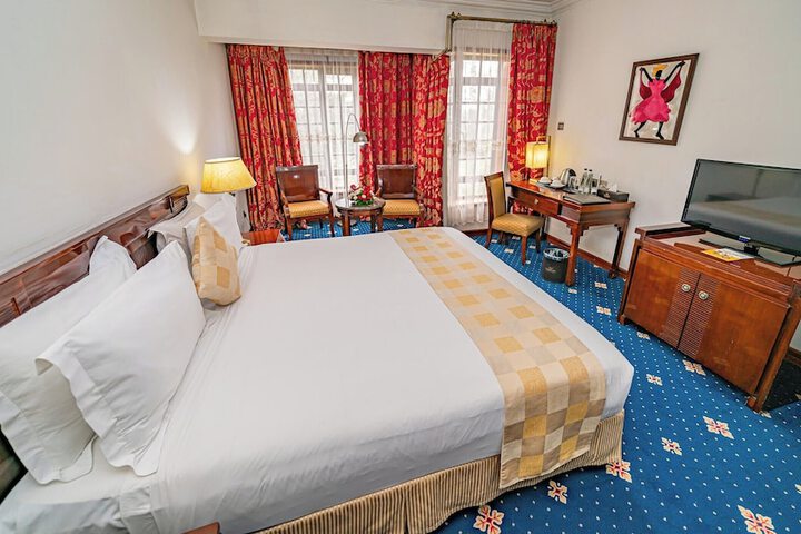 Room 15 of 50
