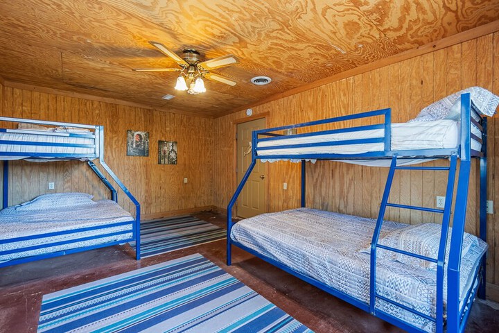 Room 437 of 759