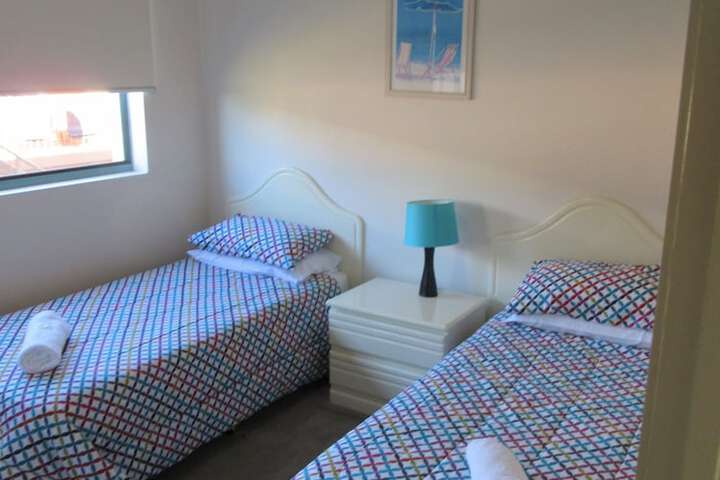 Room 4 of 66