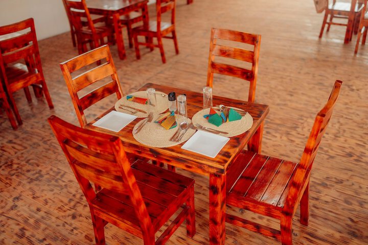 Dining 29 of 47