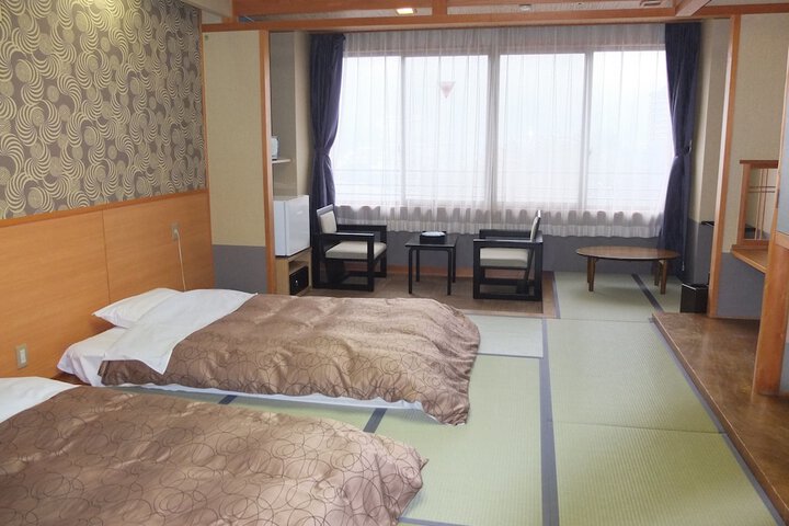 Room 30 of 65