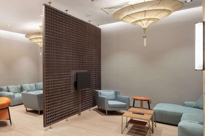 Guest Lobby