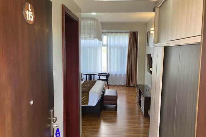 Room 59 of 150