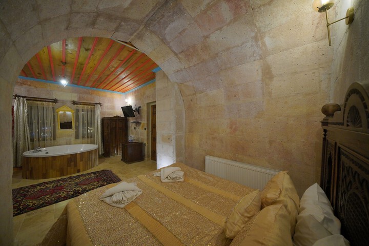 Room 47 of 130
