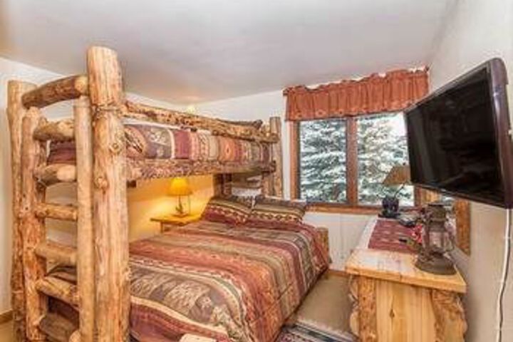 Room 15 of 41