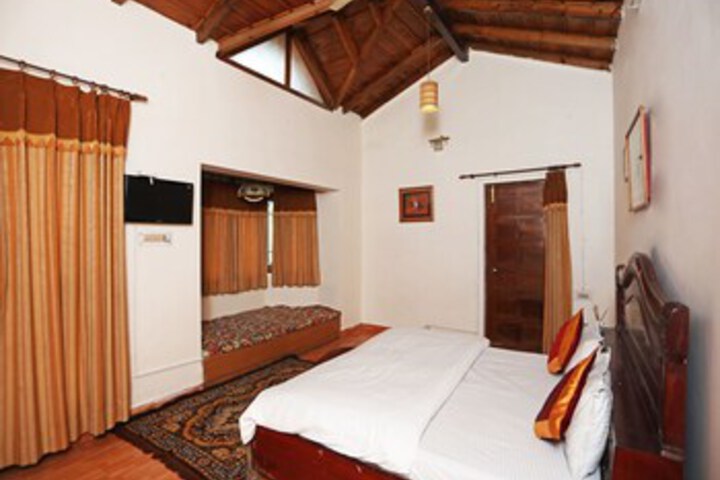 Room 18 of 23