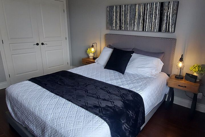 Room 4 of 43