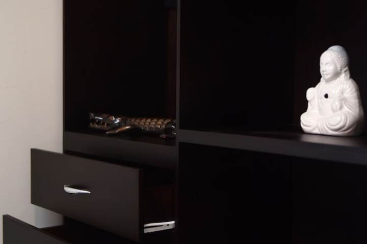 Room 3 of 29