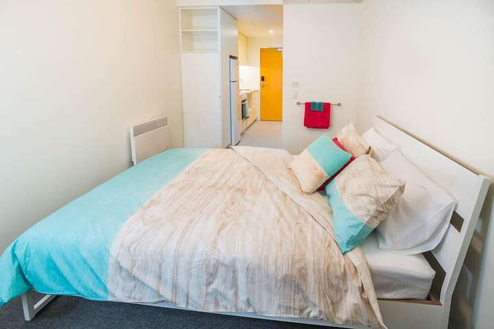 Room 11 of 26