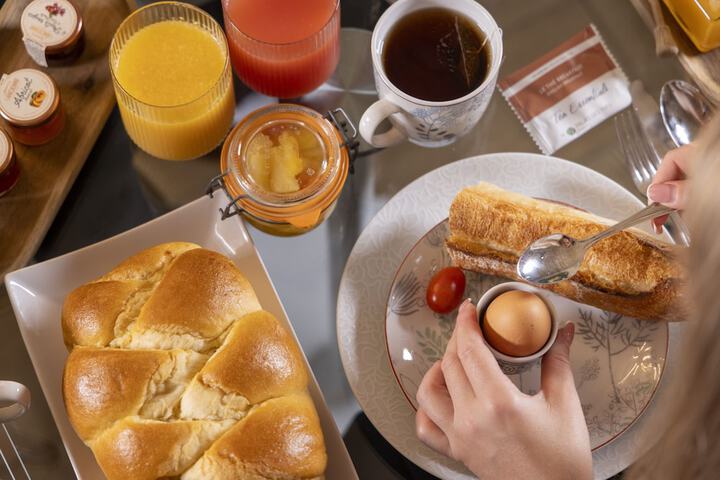 Breakfast/Coffee Service 49 of 66