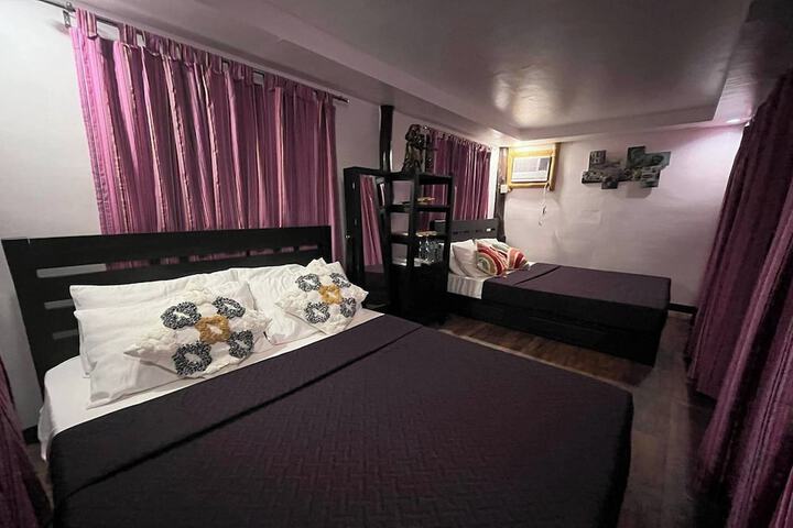 Room 14 of 31