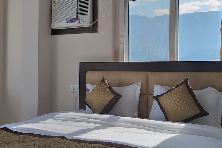 Hotel Tulsi