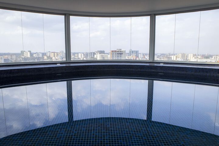 Pool 14 of 15