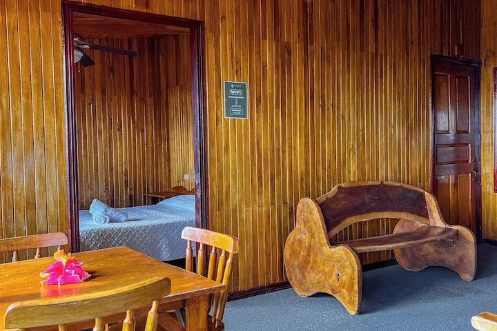 Room 23 of 30