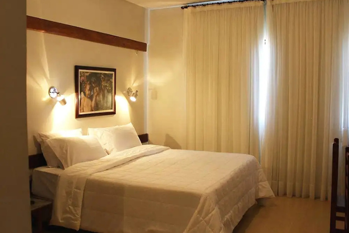 Room 3 of 14