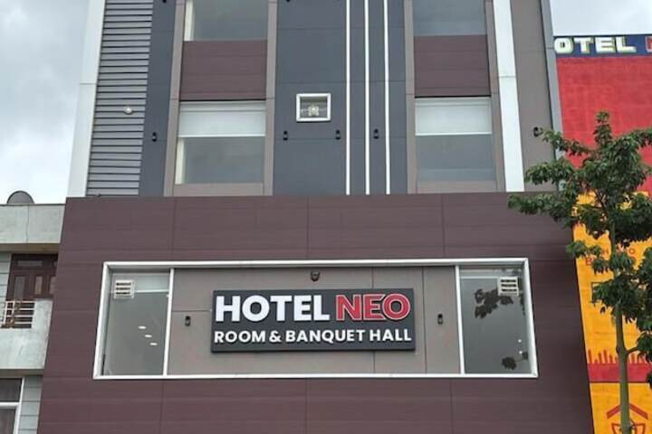 Hotel Neo