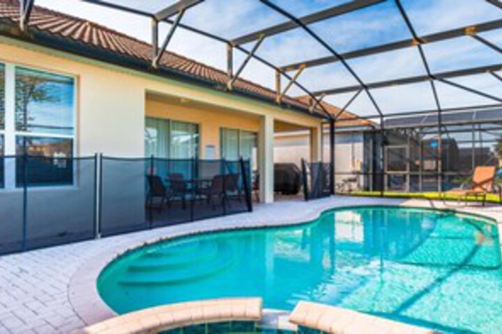 Pool 23 of 53