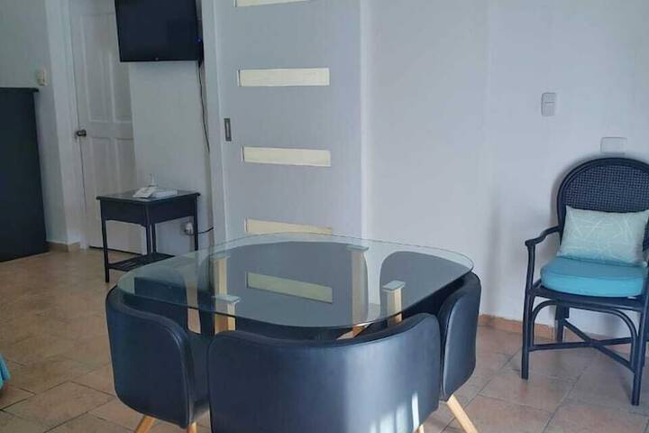 Dining Photos