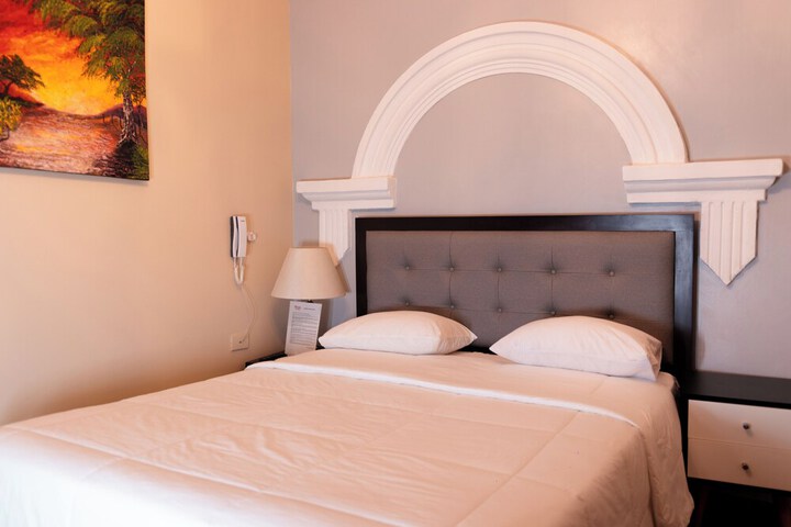 Room 15 of 70