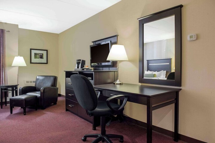 Room 18 of 55