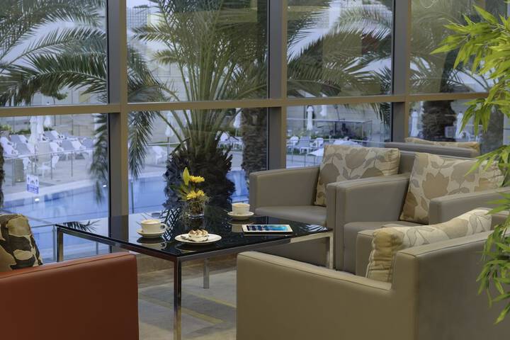 Hotel Lobby