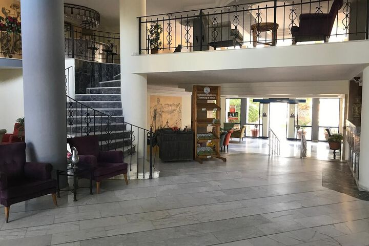 Hotel Interior 10 of 48