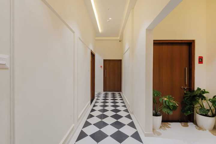 Hotel Interior 5 of 93