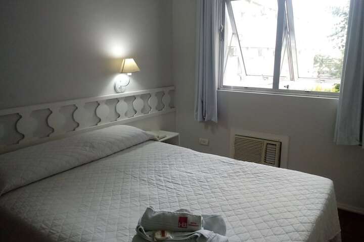 Room 17 of 39