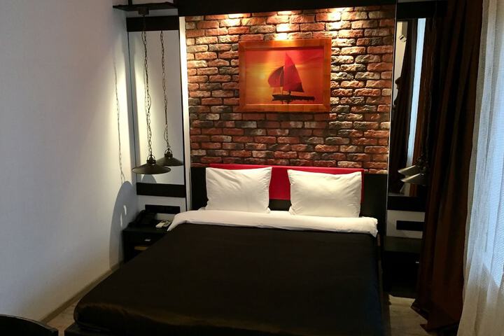 Room 5 of 58