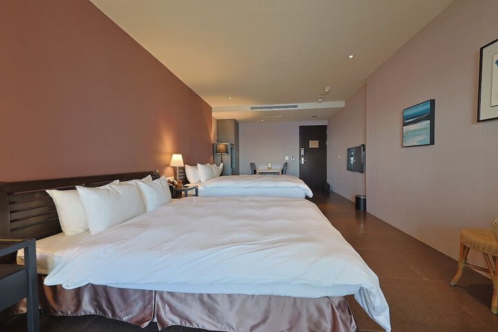 Room 35 of 100