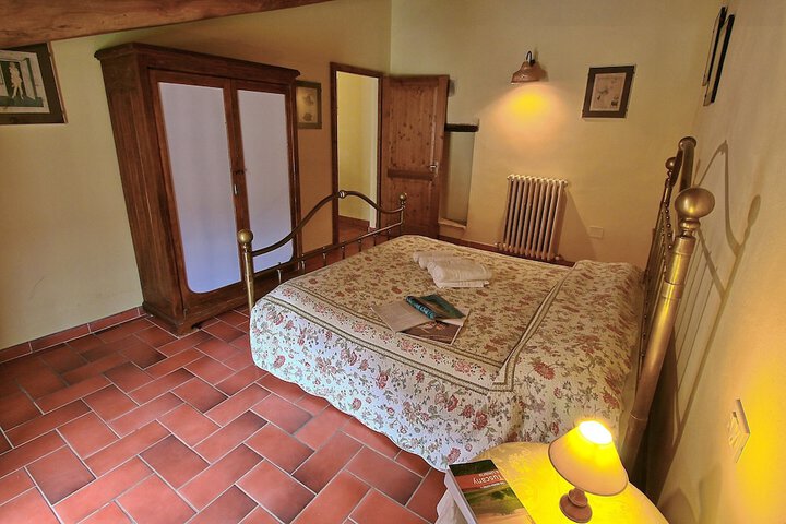 Room 16 of 131