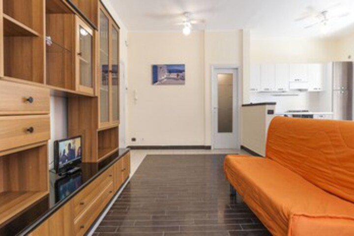 Room 34 of 73