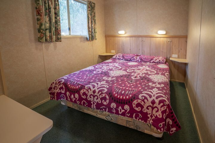 Room 6 of 37