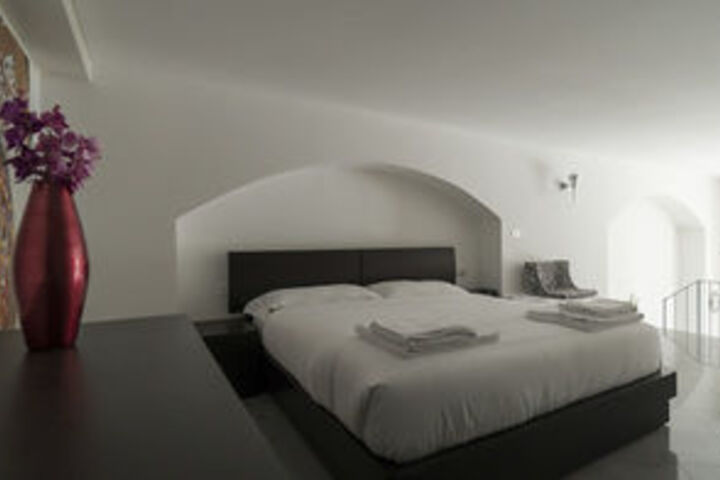 Room 17 of 24