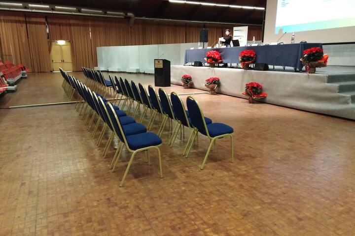 Meeting facility