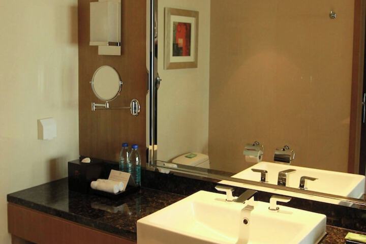 Room 29 of 68