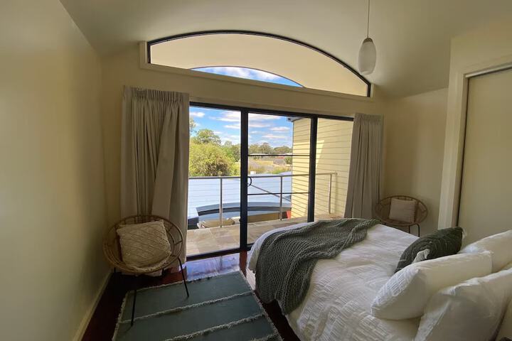 Room 20 of 130
