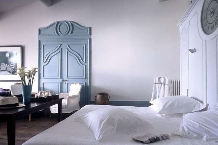 Room 8 of 71