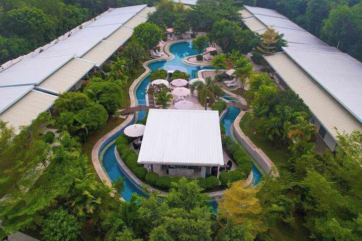 Pool 54 of 90