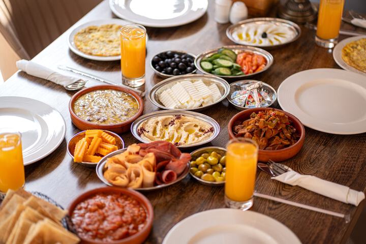 Breakfast/Coffee Service 117 of 160