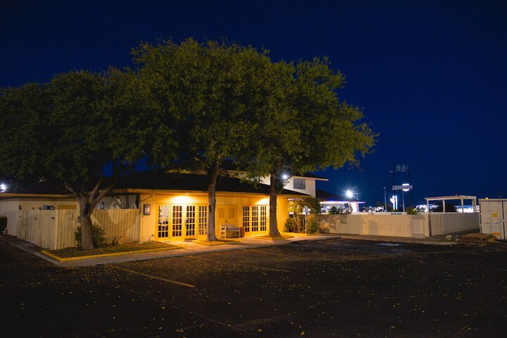 Hotel 36 of 38