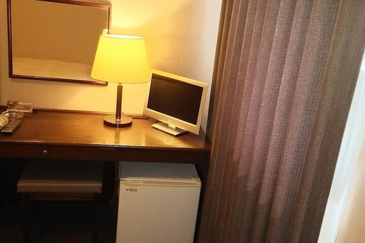 Room 15 of 31