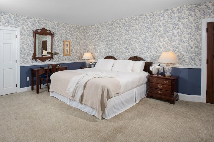 Room 25 of 91