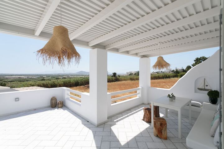 Terrace/Patio 122 of 128