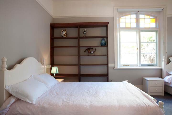 Room 4 of 50