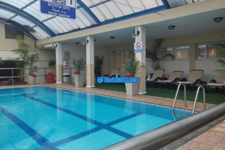 Pool 3 of 9