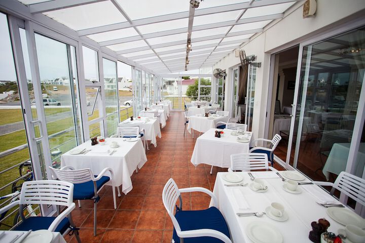 Dining 50 of 75