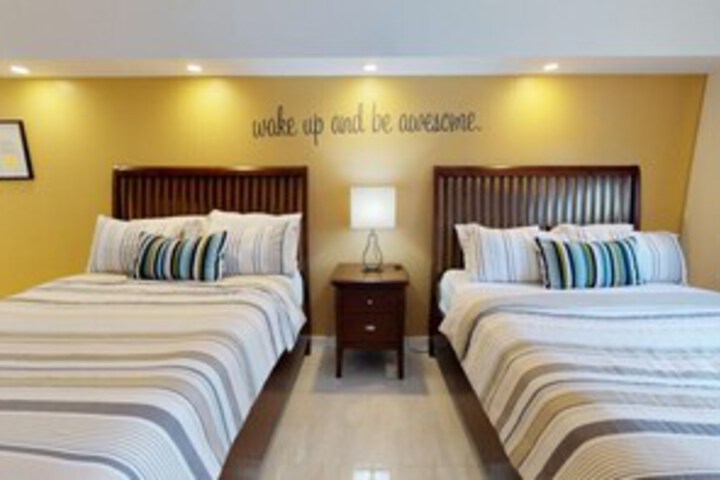 Room 58 of 75