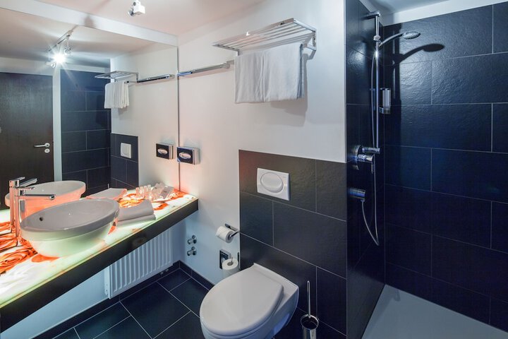 Bathroom Interior Photo